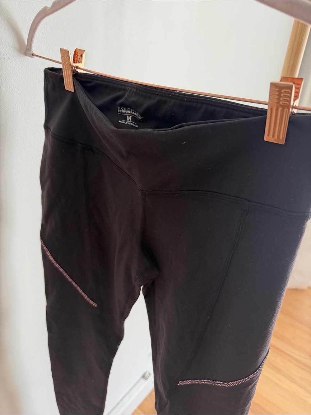 Skechers Black Performance Leggings with Contrast Stitching